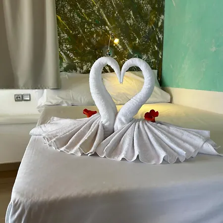 Blue Pulse Jr- Villas - Korifi Suites Chersonisos Hotel apartamentowy Heraklion