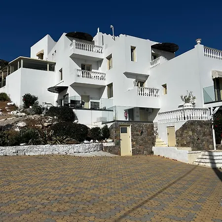 Blue Pulse Jr- Villas - Korifi Suites Chersonisos Hotel apartamentowy *